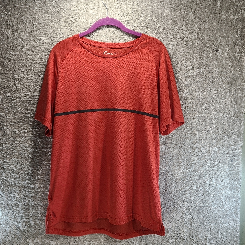 Zyia Men's Red Adventure Split‎ T L Polyester Round Neck Performance Sporty